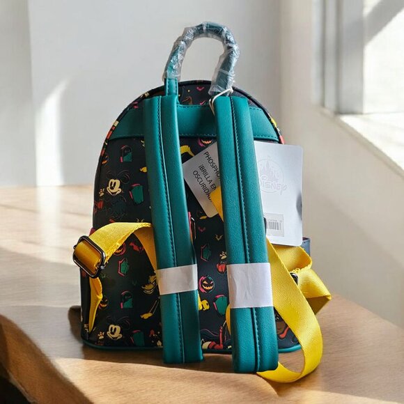 Disney Parks Halloween Mickey Pumpkin LOUNGEFLY Backpack Glows in the Dark New - Picture 3 of 3